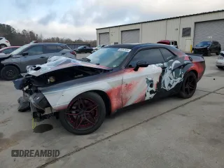 2010 Dodge Challenger SRT-8 with VIN 2B3CJ7DW2AH161272, listed as a Copart auction lot 85852604 with 133,635 mi miles and Salvage title. Bid and sale history available at DreamBid. Image 1.