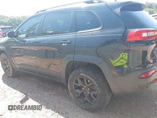 2014 Jeep Cherokee Trailhawk с VIN 1C4PJMBB5EW317746, выставлен на аукционе IAAI как лот 42629371 с пробегом 164 612 миль миль и . История ставок и продаж доступна на DreamBid. Изображение 14.