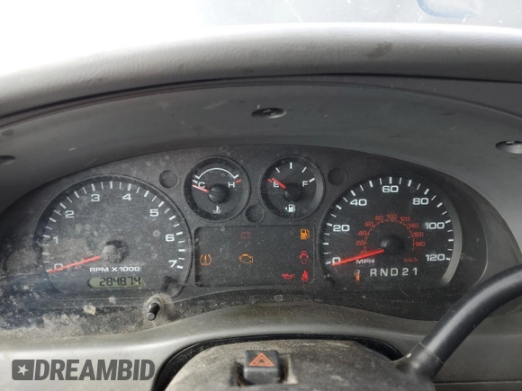 2010 Ford Ranger XLT with VIN 1FTLR4FE7APA22339, listed as a Copart auction lot 51016975 with 284,274 mi miles and Salvage Title. Bid and sale history available at DreamBid. Image 9.