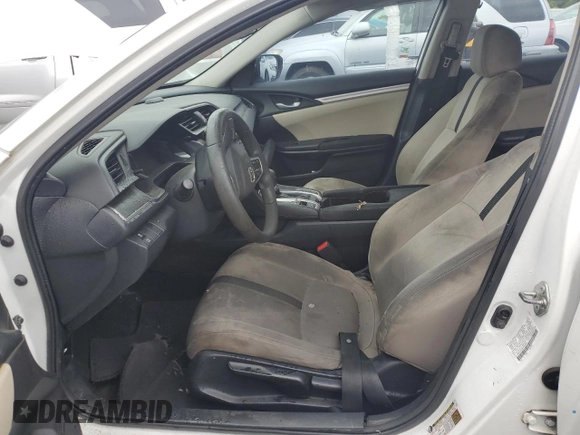 2017 Honda Civic LX z VIN 2HGFC2F5XHH524832, wystawiony jako Copart lot #58651905 z przebiegiem Nie podano mil oraz Szkoda całkowita • Salvage title. Historia ofert i sprzedaży dostępna na DreamBid. Obrazek 7.