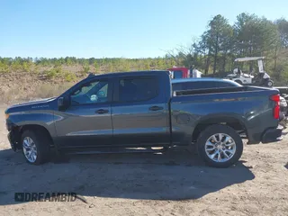 2020 Chevrolet Silverado 1500 Custom with VIN 3GCPWBEHXLG285328, listed as a IAAI auction lot 41851261 with 110,266 mi miles. Bid and sale history available at carsss.com. Image 14.