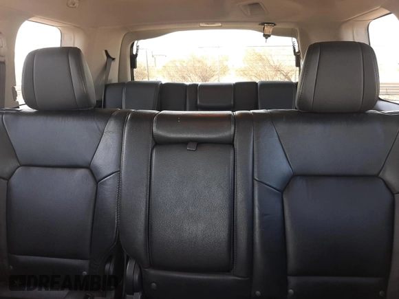 2012 Honda Pilot EX-L z VIN 5FNYF4H53CB054715, wystawiony jako Copart lot #58313505 z przebiegiem 208 505 mil mil oraz Szkoda całkowita • Salvage title. Historia ofert i sprzedaży dostępna na DreamBid. Obrazek 10.