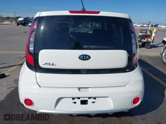 2018 Kia Soul + with VIN KNDJP3A50J7603244, listed as a IAAI auction lot 41670375 with 121,528 mi miles. Bid and sale history available at carsss.com. Image 16.