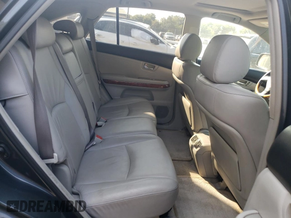 2004 Lexus RX 330 with VIN 2T2HA31U04C033896, listed as a Copart auction lot 70932524 with 201,987 mi miles and Clean Title. Bid and sale history available at carsss.com. Image 11.