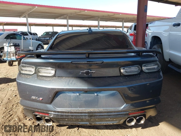 2023 Chevrolet Camaro ZL1 z VIN 1G1FK1R6XP0105522, wystawiony jako IAAI lot #42100363 z przebiegiem 8771 mil mil oraz . Historia ofert i sprzedaży dostępna na DreamBid. Obrazek 16.