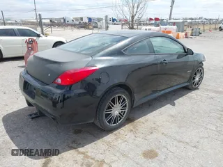 2008 Pontiac G6 GXP with VIN 1G2ZM177084189987, listed as a IAAI auction lot 41890497 with 247,992 mi miles. Bid and sale history available at carsss.com. Image 4.