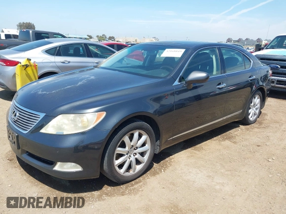 2007 Lexus LS 460 with VIN JTHBL46F275026095, listed as a IAAI auction lot 42168849 with 241,137 mi miles. Bid and sale history available at carsss.com. Image 17.