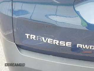 2023 Chevrolet Traverse LT z VIN 1GNEVHKW0PJ120044, wystawiony jako IAAI lot #42002348 z przebiegiem 48 795 mil mil oraz . Historia ofert i sprzedaży dostępna na DreamBid. Obrazek 17.