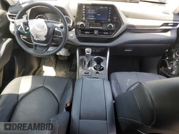 2022 Toyota Highlander XLE z VIN 5TDGZRBH6NS234336, wystawiony jako Copart lot #53571865 z przebiegiem 17 432 mil mil oraz Szkoda całkowita • Salvage title. Historia ofert i sprzedaży dostępna na DreamBid. Obrazek 8.