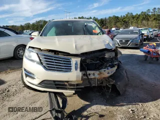 2018 Lincoln MKC Reserve with VIN 5LMCJ3C96JUL00344, listed as a Copart auction lot 88991995 with Not provided miles and Salvage title. Bid and sale history available at DreamBid. Image 5.