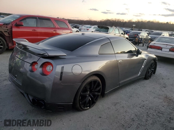 2016 Nissan GT-R Premium с VIN JN1AR5EFXGM290743, выставлен на аукционе Copart как лот 79839874 с пробегом 34 358 миль миль и Списание • Salvage title. История ставок и продаж доступна на DreamBid. Изображение 3.