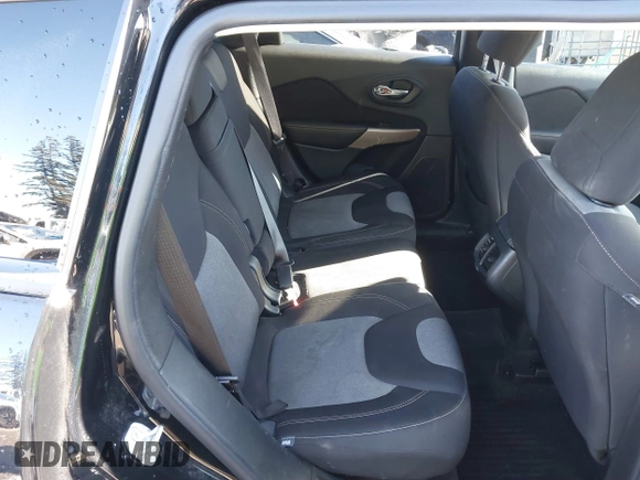 2018 Jeep Cherokee Latitude with VIN 1C4PJLCX9JD612018, listed as a IAAI auction lot 41526139 with 68,748 mi miles and . Bid and sale history available at DreamBid. Image 8.