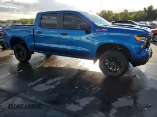 2022 Chevrolet Silverado 1500 Custom Trail Boss with VIN 3GCPDCEKXNG523480, listed as a Copart auction lot 73428924 with 26,081 mi miles and Clean Title. Bid and sale history available at carsss.com. Image 4.
