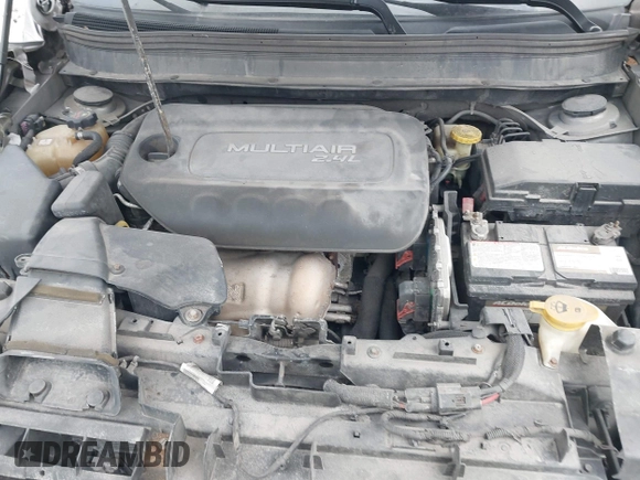 2016 Jeep Cherokee 75th Anniversary with VIN 1C4PJLCB1GW297555, listed as a IAAI auction lot 41232269 with 257,033 mi miles. Bid and sale history available at carsss.com. Image 10.