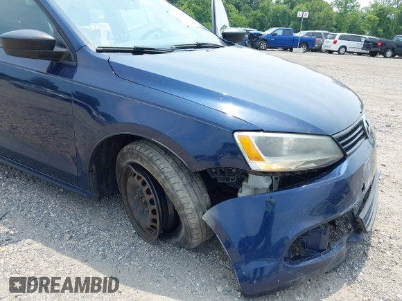 2014 Volkswagen Jetta S with VIN 3VW2K7AJ8EM238845, listed as a IAAI auction lot 42435332 with 131,088 mi miles and . Bid and sale history available at DreamBid. Image 6.