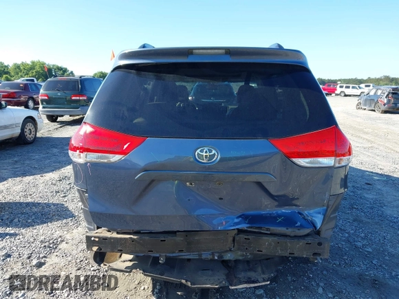 2014 Toyota Sienna XLE with VIN 5TDYK3DC9ES526117, listed as a IAAI auction lot 42247546 with 119,096 mi miles and . Bid and sale history available at DreamBid. Image 16.