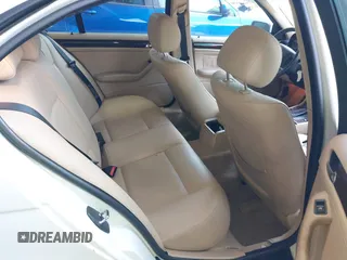 2005 BMW 3 Series 325i with VIN WBAEV33425KX11263, listed as a IAAI auction lot 42656886 with 146,361 mi miles and . Bid and sale history available at DreamBid. Image 8.