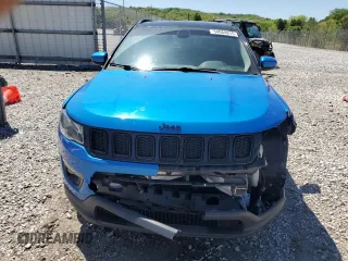 2018 Jeep Compass Altitude с VIN 3C4NJCBB0JT327442, выставлен на аукционе Copart как лот 54064815 с пробегом 103 773 миль миль и Списание • Salvage title. История ставок и продаж доступна на DreamBid. Изображение 5.