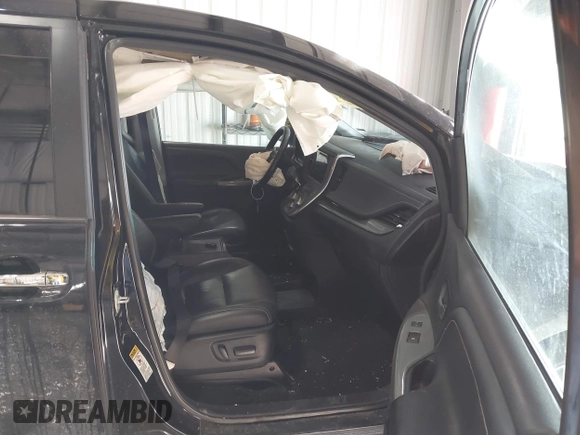 2015 Toyota Sienna SE with VIN 5TDXK3DC0FS628368, listed as a IAAI auction lot 41607944 with 176,723 mi miles and . Bid and sale history available at DreamBid. Image 5.