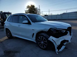 2022 BMW X5 xDrive45e with VIN 5UXTA6C05N9K04819, listed as a Copart auction lot 64915072 with 0 mi miles. Bid and sale history available at carsss.com. Image 1.