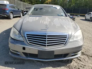 2012 Mercedes-Benz S 550 z VIN WDDNG9EB4CA455048, wystawiony jako Copart lot #54227215 z przebiegiem Nie podano mil oraz Nie do naprawy • Non repairable. Historia ofert i sprzedaży dostępna na DreamBid. Obrazek 5.