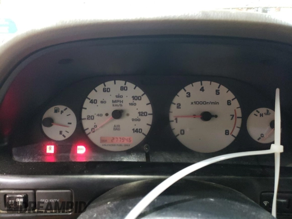 1998 Nissan Maxima GXE with VIN JN1CA21D3WT532196, listed as a Copart auction lot 43210915 with 277,946 mi miles and Salvage title. Bid and sale history available at DreamBid. Image 9.