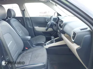 2022 Hyundai Venue SEL with VIN KMHRC8A31NU183510, listed as a IAAI auction lot 41861860 with 80,313 mi miles and . Bid and sale history available at DreamBid. Image 5.