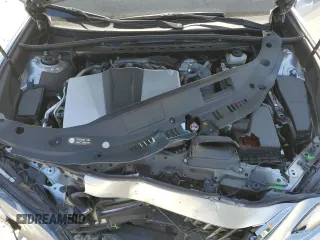 2024 Lexus ES 350 с VIN 58ADZ1B1XRU171688, выставлен на аукционе Copart как лот 54061135 с пробегом 9 759 миль миль и Списание • Salvage title. История ставок и продаж доступна на DreamBid. Изображение 11.