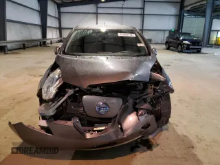 2015 Nissan LEAF SV with VIN 1N4AZ0CP4FC330885, listed as a Copart auction lot 72286732 with 31,960 mi miles. Bid and sale history available at carsss.com. Image 5.