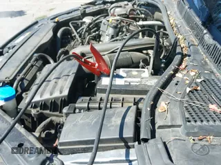2020 Volkswagen Jetta S с VIN 3VWCB7BU2LM053524, выставлен на аукционе IAAI как лот 43013026 с пробегом 75 882 миль миль и . История ставок и продаж доступна на DreamBid. Изображение 19.