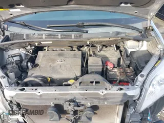 2011 Toyota Sienna XLE with VIN 5TDDK3DC9BS019003, listed as a IAAI auction lot 41359834 with 1 mi miles. Bid and sale history available at carsss.com. Image 10.