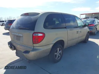 2003 Chrysler Town & Country LX with VIN 2C4GP44L73R103612, listed as a IAAI auction lot 41680848 with 211,360 mi miles and . Bid and sale history available at DreamBid. Image 4.