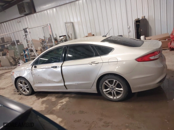 2018 Ford Fusion Hybrid S with VIN 3FA6P0UU5JR100377, listed as a IAAI auction lot 41300284 with 108,936 mi miles. Bid and sale history available at carsss.com. Image 14.