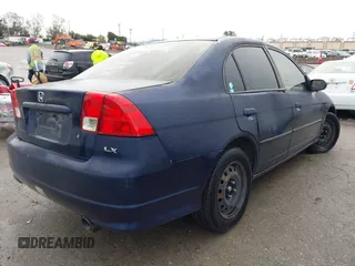 2005 Honda Civic LX z VIN 2HGES16505H583814, wystawiony jako IAAI lot #41798435 z przebiegiem 143 898 mil mil oraz . Historia ofert i sprzedaży dostępna na DreamBid. Obrazek 4.