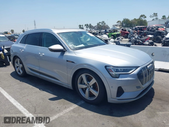 2019 Audi e-tron Prestige with VIN WA1VAAGE9KB010814, listed as a IAAI auction lot 42632795 with 90,497 mi miles and . Bid and sale history available at DreamBid. Image 1.