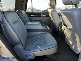 2006 Lincoln Navigator Luxury with VIN 5LMFU28546LJ12469, listed as a Copart auction lot 45555725 with 171,199 mi miles and Salvage Title. Bid and sale history available at carsss.com. Image 10.