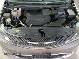 2017 Chrysler Pacifica Limited with VIN 2C4RC1GG3HR752008, listed as a Copart auction lot 50232125 with 125,994 mi miles and Salvage Title. Bid and sale history available at DreamBid. Image 12.