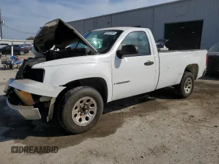2009 GMC Sierra 1500 Work Truck z VIN 1GTEC14C89Z900810, wystawiony jako Copart lot #45747345 z przebiegiem Nie podano mil oraz Szkoda całkowita • Salvage title. Historia ofert i sprzedaży dostępna na DreamBid. Obrazek 1.