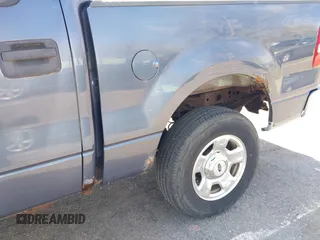 2004 Ford F-150 XLT with VIN 1FTRW14W24KA27415, listed as a IAAI auction lot 42081888 with 149,897 mi miles. Bid and sale history available at carsss.com. Image 14.