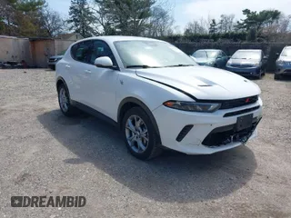 2024 Dodge Hornet R/T with VIN ZACPDFCW8R3A28634, listed as a IAAI auction lot 42019630 with 19,029 mi miles. Bid and sale history available at carsss.com. Image 1.