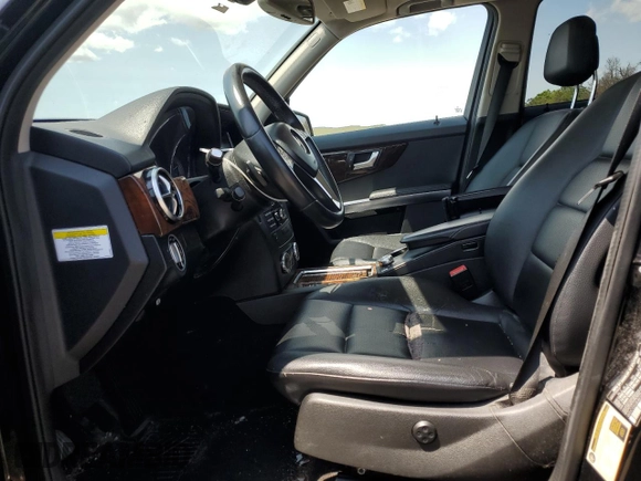 2013 Mercedes-Benz GLK 350 z VIN WDCGG8JB2DF997587, wystawiony jako Copart lot #58570565 z przebiegiem 158 732 mil mil oraz Szkoda całkowita • Salvage title. Historia ofert i sprzedaży dostępna na DreamBid. Obrazek 7.