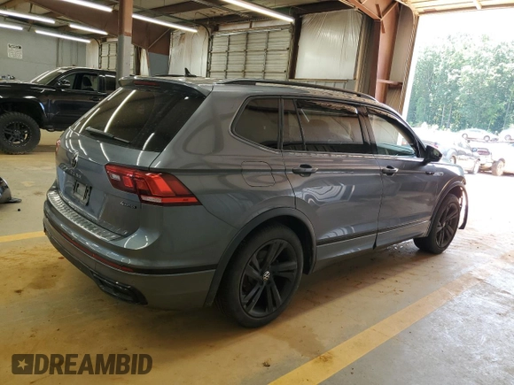 2023 Volkswagen Tiguan SE R-Line Black with VIN 3VV8B7AX6PM101974, listed as a Copart auction lot 60465795 with 29,464 mi miles and Salvage title. Bid and sale history available at DreamBid. Image 3.