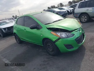 2012 Mazda 2 Sport with VIN JM1DE1KZ4C0140559, listed as a IAAI auction lot 41265959 with 139,364 mi miles. Bid and sale history available at carsss.com. Image 1.