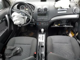 2009 Chevrolet Aveo 2LT with VIN KL1TG56E09B381995, listed as a Copart auction lot 43144895 with 129,607 mi miles and Clean title. Bid and sale history available at DreamBid. Image 8.