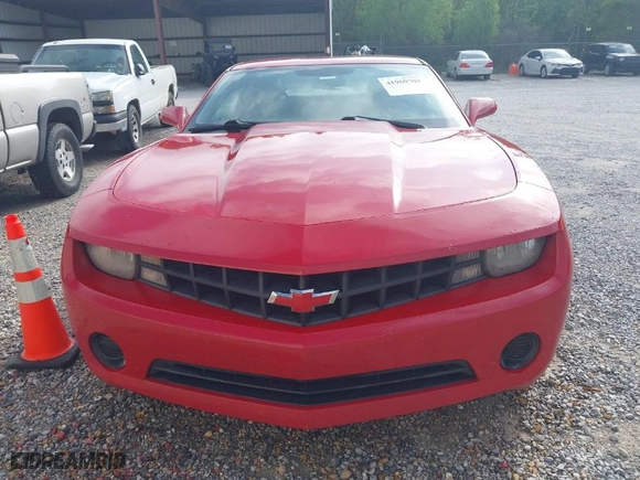 2012 Chevrolet Camaro 2LS with VIN 2G1FA1E33C9134567, listed as a IAAI auction lot 41960709 with 221,872 mi miles. Bid and sale history available at carsss.com. Image 12.
