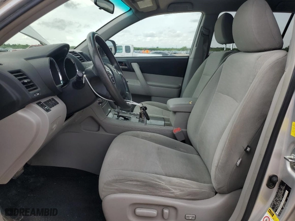 2011 Toyota Highlander with VIN 5TDZA3EH6BS009581, listed as a Copart auction lot 54178215 with 194,507 mi miles and Salvage Title. Bid and sale history available at carsss.com. Image 7.