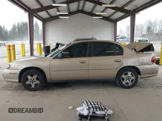 2004 Chevrolet Classic with VIN 1G1ND52F64M679398, listed as a IAAI auction lot 41830772 with 187,300 mi miles. Bid and sale history available at carsss.com. Image 14.