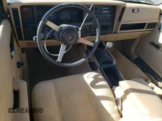 1994 Jeep Cherokee SE with VIN 1J4FJ28S7RL175098, listed as a Copart auction lot 44138405 with 108,558 mi miles and Salvage Title. Bid and sale history available at carsss.com. Image 8.