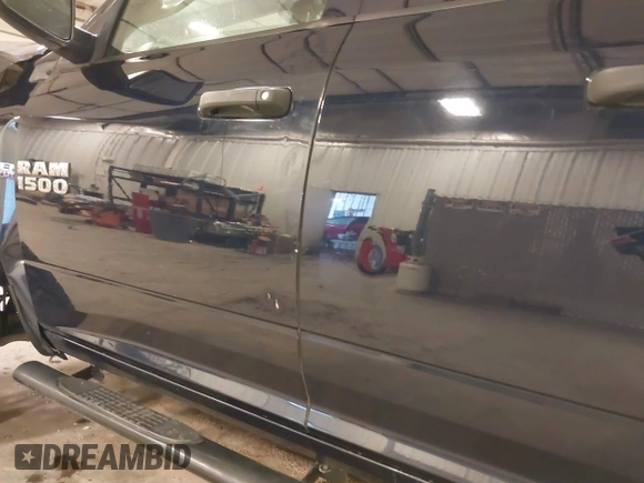 2015 Ram 1500 Express with VIN 1C6RR7FT3FS647083, listed as a IAAI auction lot 42195153 with 154,279 mi miles and . Bid and sale history available at DreamBid. Image 21.