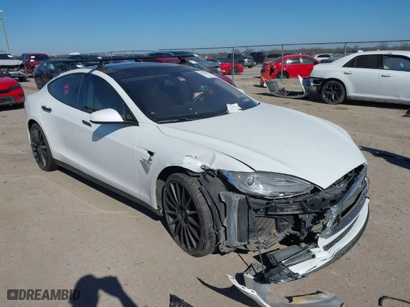 2013 Tesla Model S Performance with VIN 5YJSA1DP4DFP17057, listed as a IAAI auction lot 41482845 with 1 mi miles. Bid and sale history available at carsss.com. Image 1.